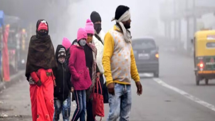 यूपी में ठंडी हवाओं से सर्दी का बढ़ी कंपकंपी