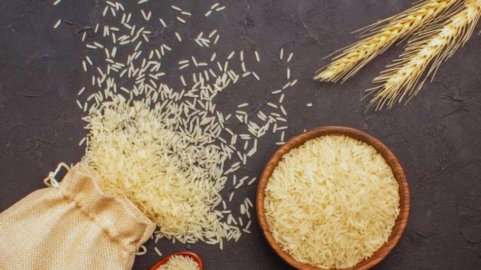 क्या आपके सेला चावल में मिलावट है, रंग बढ़ाने के लिए हल्दी का हुआ इस्तेमाल? ऐसे करें चेक क्या आपके सेला चावल में मिलावट है, रंग बढ़ाने के लिए हल्दी का हुआ इस्तेमाल? ऐसे करें चेक