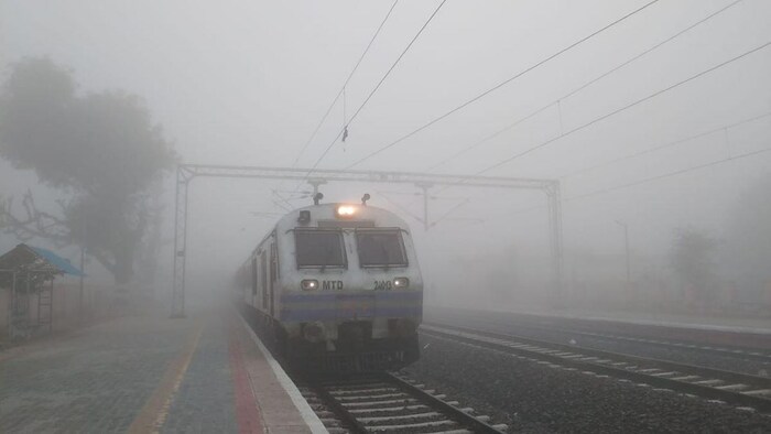 दिल्ली को धुंध से अभी राहत मिलने वाली नहीं है