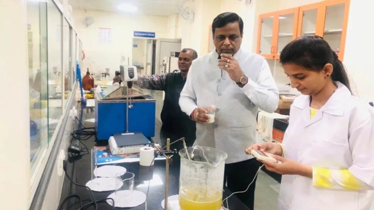 Dietary fiber : ज्वार की खेती से किसानों की होगी अब बंपर कमाई, राष्ट्रीय शर्करा संस्थान ने खोई से तैयार किया डाइटरी फाइबर 