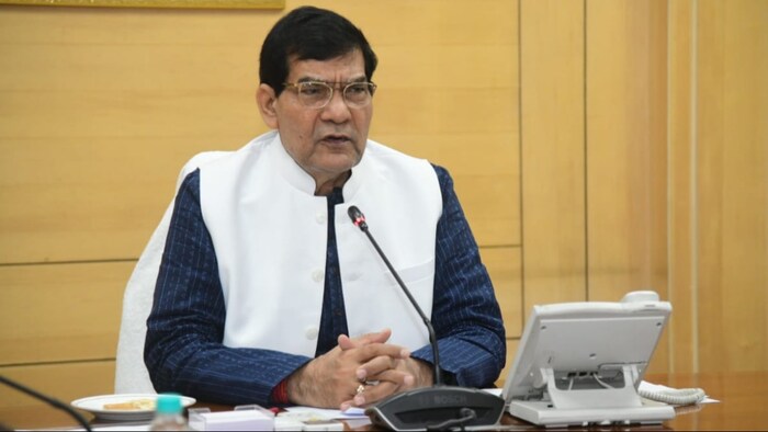 यूपी के नगर विकास एवं ऊर्जा मंत्री एके शर्मा (Photo- Kisan Tak)