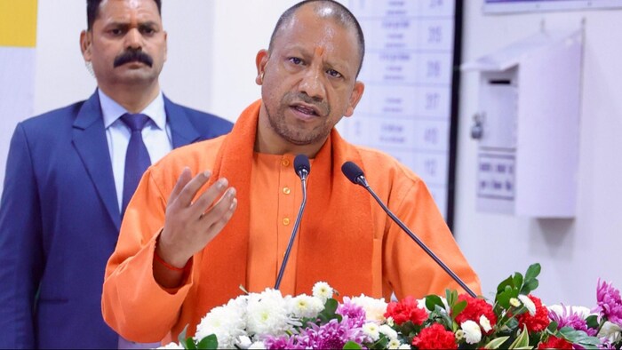 सीएम योगी ने कहा कि उत्तर प्रदेश की सार्वजनिक वितरण प्रणाली आज देश में सबसे बेहतर है. (Photo- Kisan Tak)