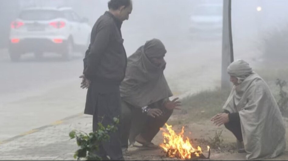 Weather News:  उत्तर भारत में एक बार फिर सताएगी सर्दी, इन राज्यों में बारिश के आसार  Weather News:  उत्तर भारत में एक बार फिर सताएगी सर्दी, इन राज्यों में बारिश के आसार