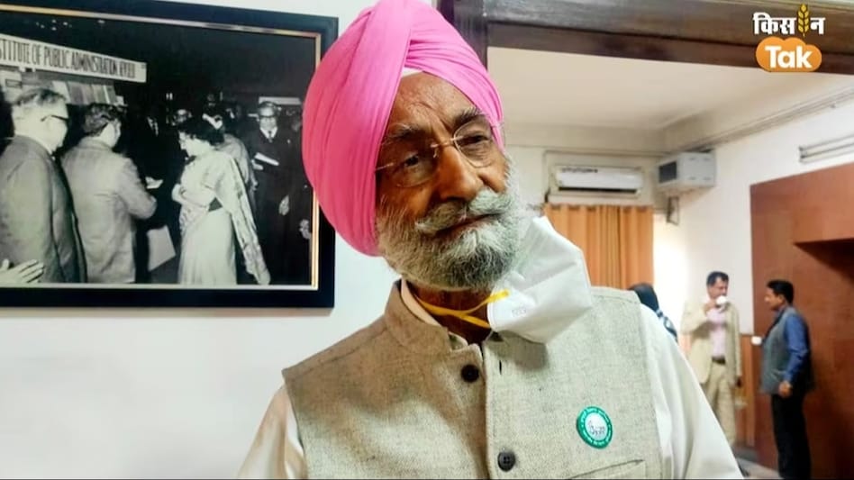 Income Tax on Farmers: कौन कहता है कि किसान नहीं देते टैक्स? वरिष्ठ किसान नेता ने दिखाया आईना Income Tax on Farmers: कौन कहता है कि किसान नहीं देते टैक्स? वरिष्ठ किसान नेता ने दिखाया आईना