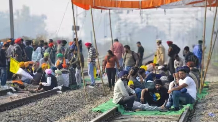 कल पंजाब में रेलवे ट्रैक जाम करेंगे किसान
