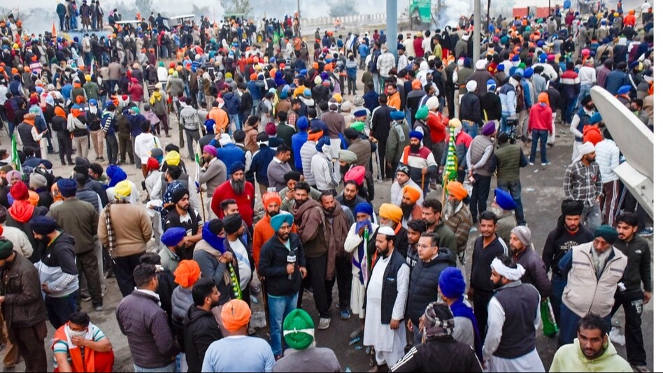 किसानों और सरकार के बीच तीसरे दौर की बातचीत के बाद भी नहीं बनी बात, अगली बैठक पर टिकीं उम्मीदें किसानों और सरकार के बीच तीसरे दौर की बातचीत के बाद भी नहीं बनी बात, अगली बैठक पर टिकीं उम्मीदें