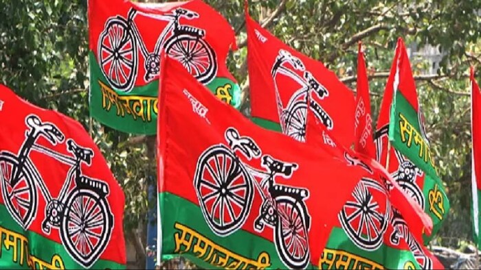 Samajwadi Party announces 11 Lok Sabha candidates amidst advancing talks with Congress