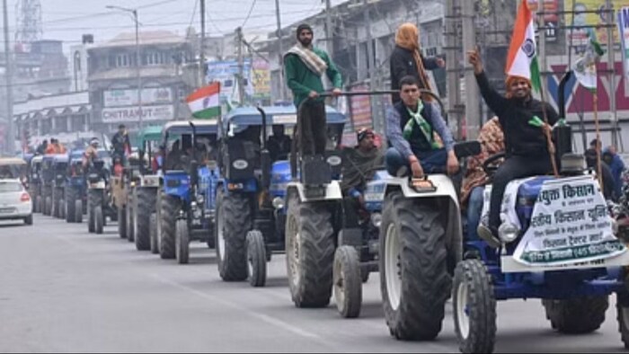 बीकेयू के आह्वान पर किसानों ने प्रदर्शन किया