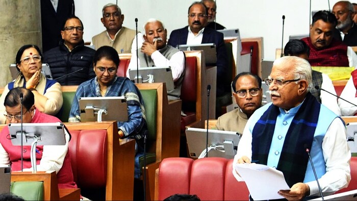 कोऑपरेटिव सोसायटियों में करप्शन पर सख्त हुए सीएम मनोहर लाल.