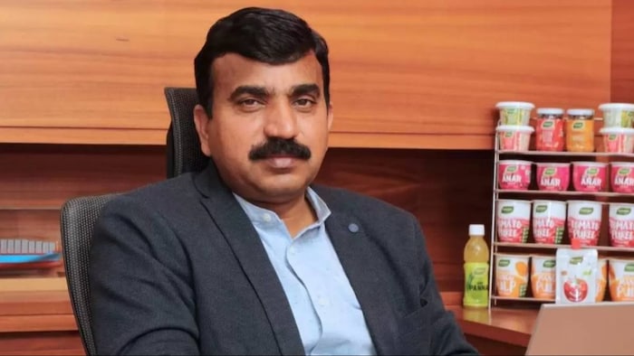 विलास शिंदे ने आज 10 हजार किसानों को रोजगार दिया हुआ है