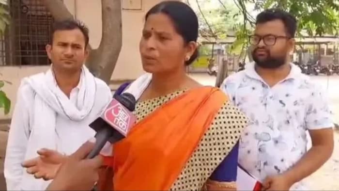 राशन कार्ड पर मुफ्त शराब का वादा