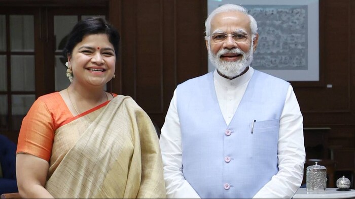 इस बार कट सकता है पूनम महाजन का टिकट