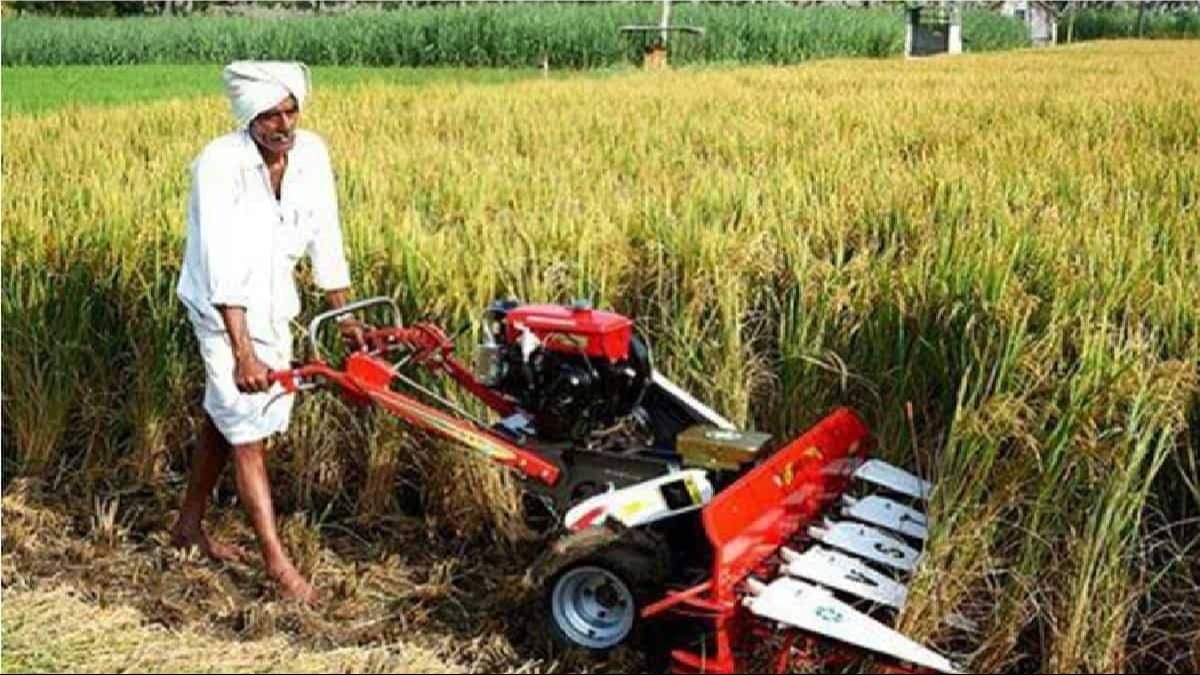 Farming Machines : छोटे किसानों के लिए कमाल की है फसल काटने की ये मशीन