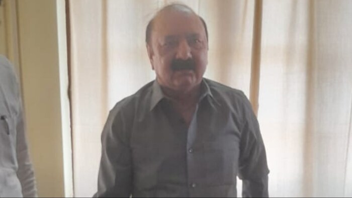 केएल शर्मा पंजाब के मूल निवासी हैं. (Photo-Kisan Tak)