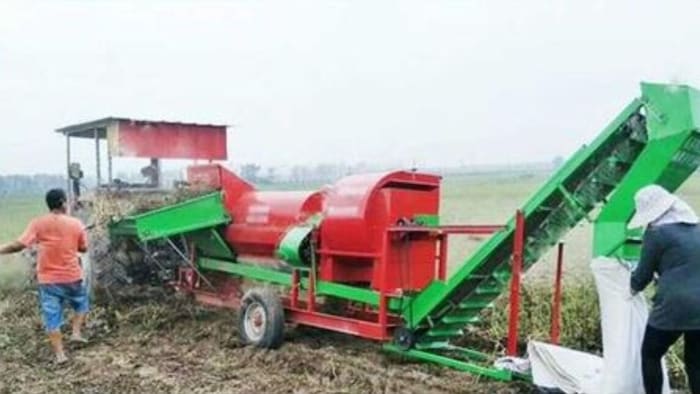 Thresher Machine