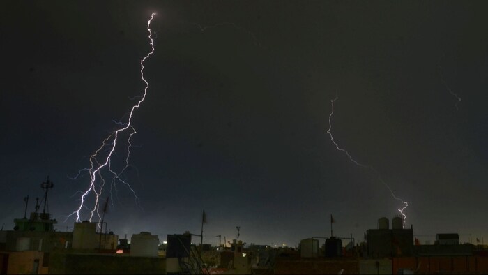 सौराष्ट्र में बेमौसमी बारिश से किसान परेशान