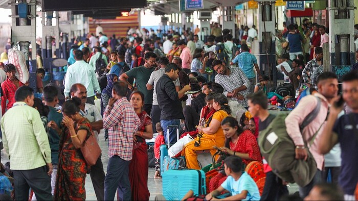 किसान विरोध प्रदर्शन के चलते अब तक 69 ट्रेनें कैंसिल