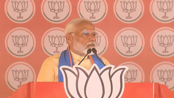 पीएम मोदी ने लोकसभा चुनाव प्रचार में विपक्ष को पीछे छोड़ दिया है