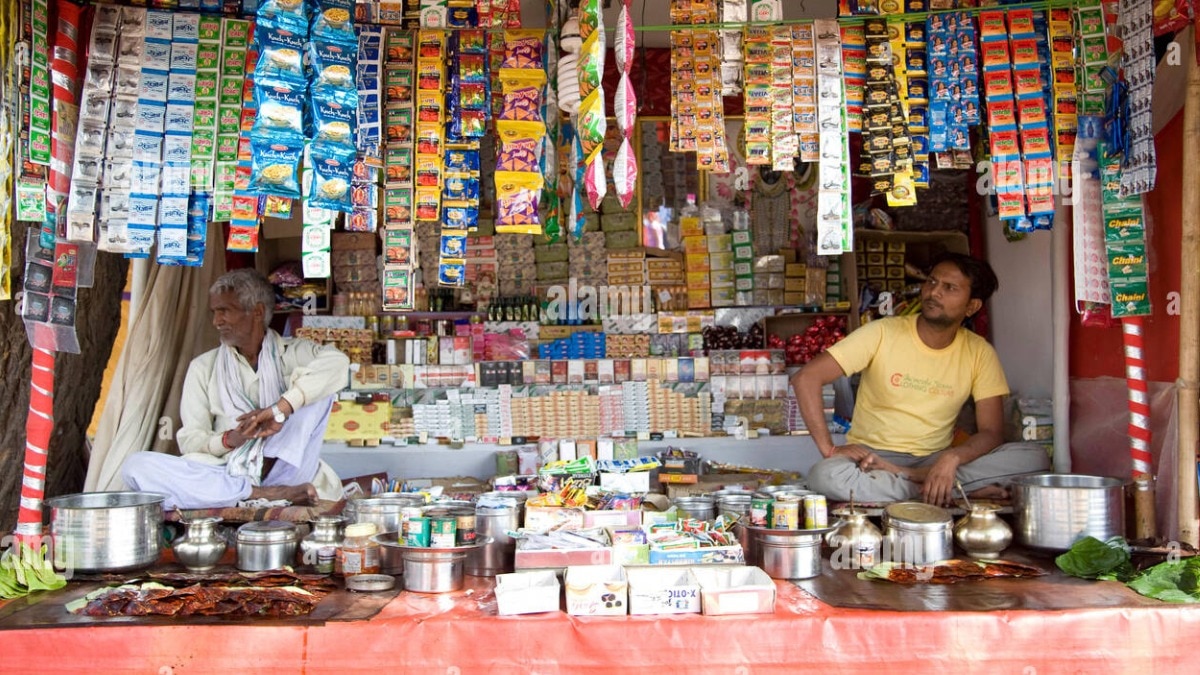 UP News: यूपी में आज से पान मसाला के साथ तंबाकू की बिक्री पर लगी रोक, नियम तोड़ने पर जुर्माना और जेल