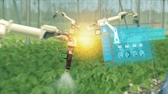 अब रोबोट से होगी फसलों की सिंचाई (सांकेतिक फोटो)