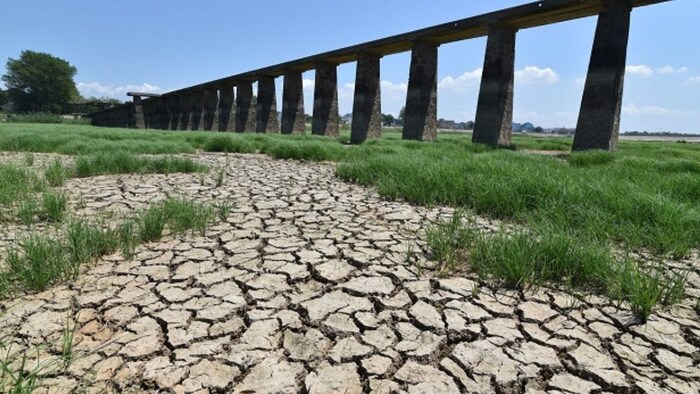 सूखे की चपेट में दिल्ली