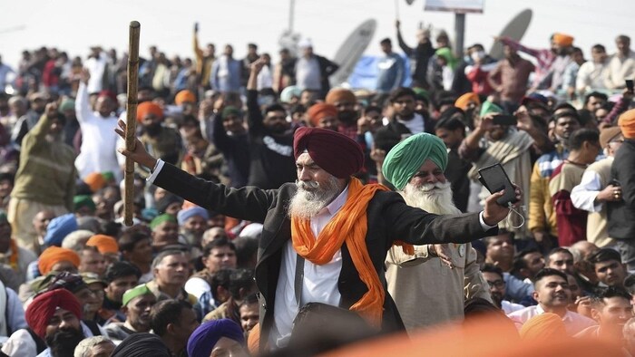 फसलों पर MSP गारंटी समेत कई अन्य मांगों को लेकर किसान आंदोलन कर रहे हैं. (सांकेतिक तस्वीर)