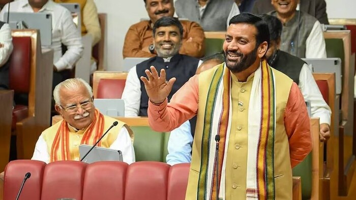 विधानसभा चुनाव के लिए लोगों को लुभाने में जुटी सरकार.