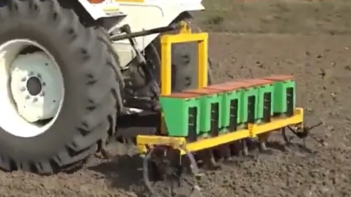 बुवाई के लिए मशीन