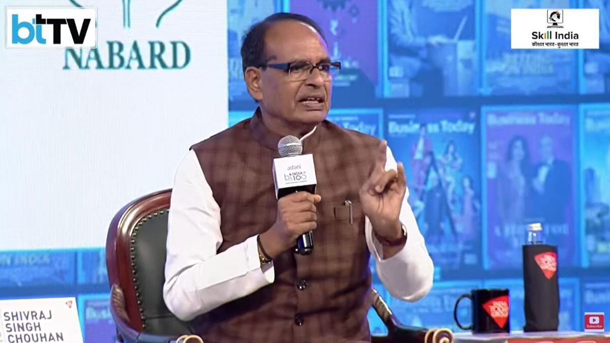 कृषि मंत्री ने कहा कि किसानों को फसलों पर न्यूनतम समर्थन मूल्य देना जायज है.