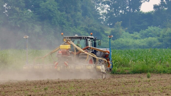 किसानों के बड़े काम आती है यह मशीन