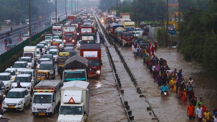 दिल्ली में बारिश का येलो अलर्ट