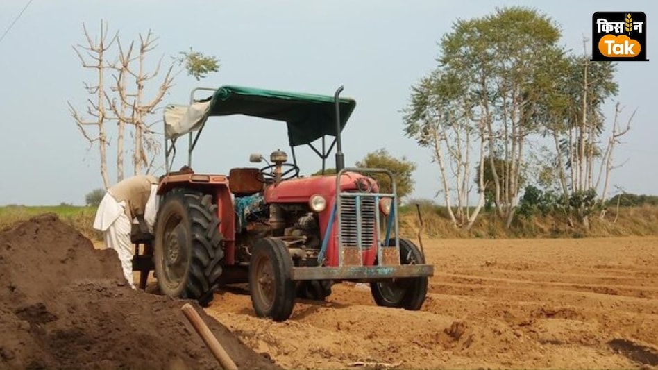 सरसों की बंपर उपज के लिए जरूरी है खेत की सही तैयारी, मिट्टी में पोषकता बढ़ाने के लिए इन 4 उपायों को अपनाएं सरसों की बंपर उपज के लिए जरूरी है खेत की सही तैयारी, मिट्टी में पोषकता बढ़ाने के लिए इन 4 उपायों को अपनाएं