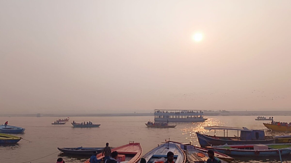 उत्तर प्रदेश के कुछ जिलों में आज हल्की बारिश की संभावना, ठंड बढ़ने के आसार, IMD का आया ये अपडेट