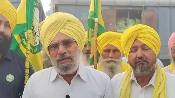 मोगा में किसानों का विरोध प्रदर्शन
