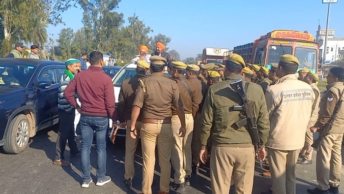 किसानों ने किया हंगामा