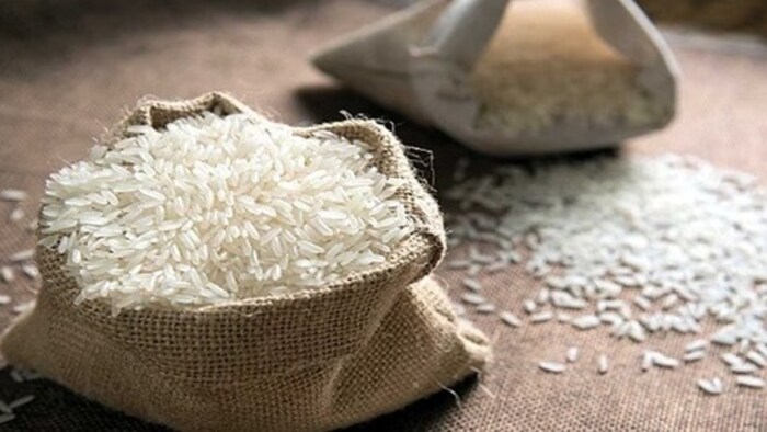 चावल निर्यात के मामले में भारत सबसे बड़ा निर्यातक है.