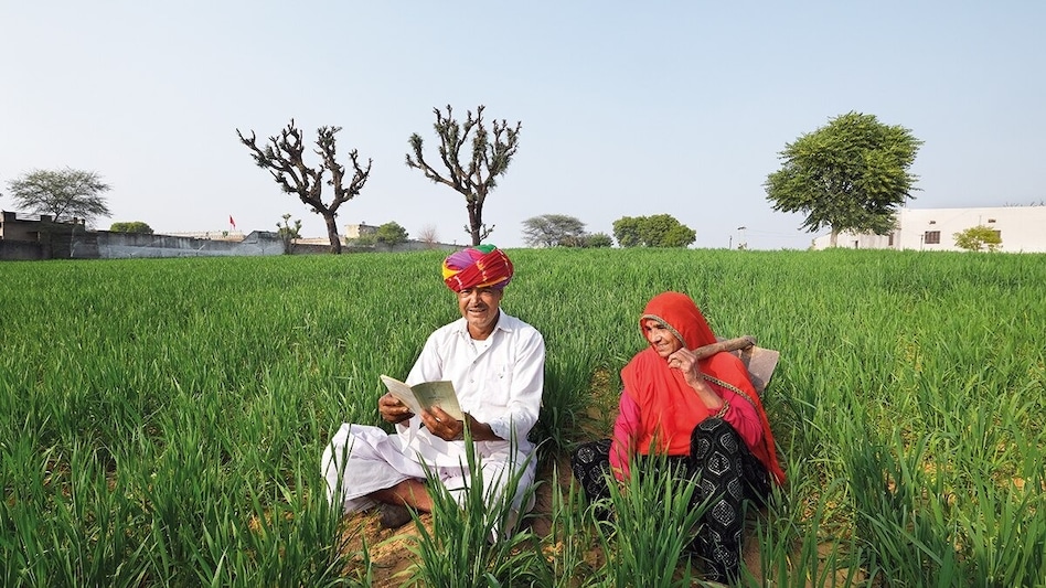 किसानों के आर्थिक सशक्तिकरण में सरकार का बड़ा कदम, RMS के तहत बढ़ी सहायता राशि किसानों के आर्थिक सशक्तिकरण में सरकार का बड़ा कदम, RMS के तहत बढ़ी सहायता राशि