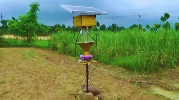 सोलर लाइट ट्रैप मशीन