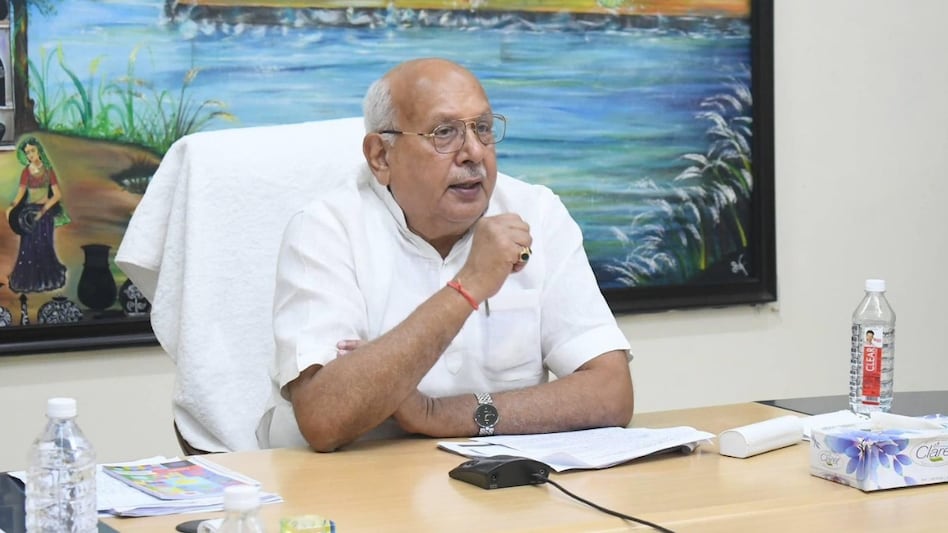 यूपी में खेतों से मिट्टी के नमून जुटाएंगे अधिकारी, किसानों को खाद की दी जाएगी जानकारी यूपी में खेतों से मिट्टी के नमून जुटाएंगे अधिकारी, किसानों को खाद की दी जाएगी जानकारी