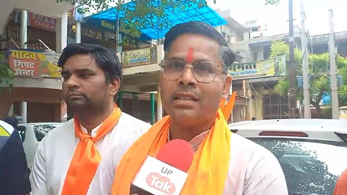 Tikait Mahapanchayat vivad iqra hasan