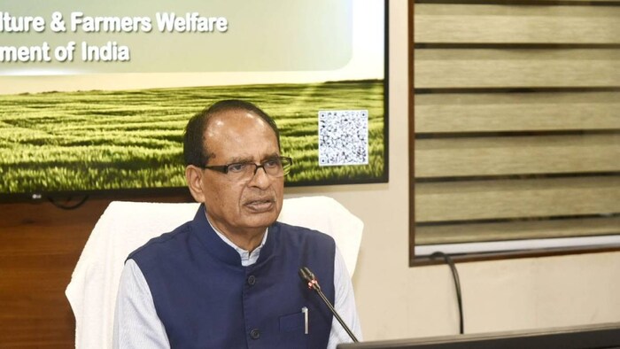 केंद्रीय मंत्री शिवराज सिंह चौहान ने की समीक्षा बैठक