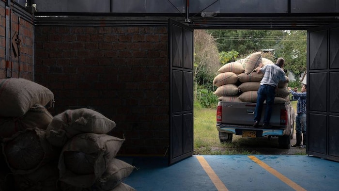 देश में नहीं होगी जरूरी चीजों की सप्लाई में कमी