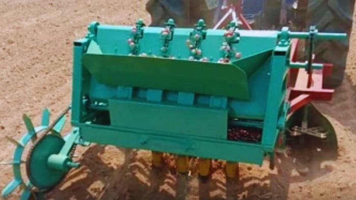 प्याज की खेती वाली मशीन