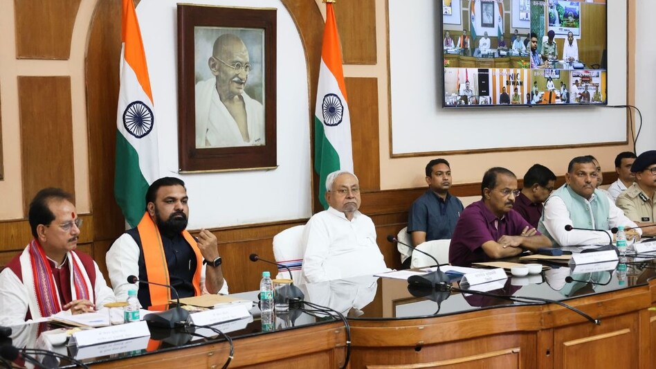 बिहार में बाढ़ से बचाव में भूमिका निभाएगा मौसम विभाग, नेपाल की भी मदद लेगी राज्य सरकार बिहार में बाढ़ से बचाव में भूमिका निभाएगा मौसम विभाग, नेपाल की भी मदद लेगी राज्य सरकार