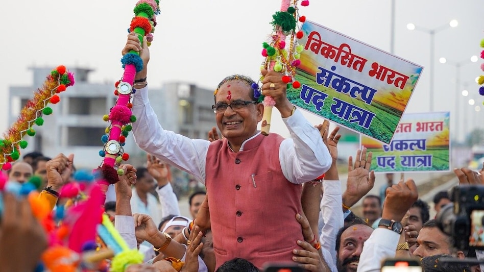 शिवराज सिंह चौहान का बड़ा ऐलान, लीची, मक्का और चावल के किसानों को मिलेगी राहत शिवराज सिंह चौहान का बड़ा ऐलान, लीची, मक्का और चावल के किसानों को मिलेगी राहत