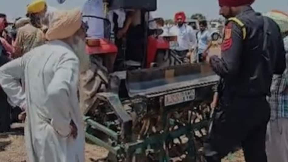 अब रिमोट कंट्रोल से होगी धान की बुवाई! पंजाब में कृषि मंत्री शिवराज सिंह ने दी ये बड़ी जानकारी अब रिमोट कंट्रोल से होगी धान की बुवाई! पंजाब में कृषि मंत्री शिवराज सिंह ने दी ये बड़ी जानकारी