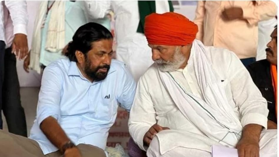 बच्चू कडू के अन्नत्याग आंदोलन को टिकैत का समर्थन, महाराष्ट्र सरकार को कर्जमाफी पर दी दो टूक चेतावनी बच्चू कडू के अन्नत्याग आंदोलन को टिकैत का समर्थन, महाराष्ट्र सरकार को कर्जमाफी पर दी दो टूक चेतावनी