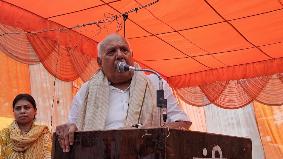 `जल कथा से बुंदेलखंड में जागी जल चेतना` जल सखियां बनीं मिसाल, खेतों तक पहुंची जीवनदायिनी धारा  `जल कथा से बुंदेलखंड में जागी जल चेतना` जल सखियां बनीं मिसाल, खेतों तक पहुंची जीवनदायिनी धारा