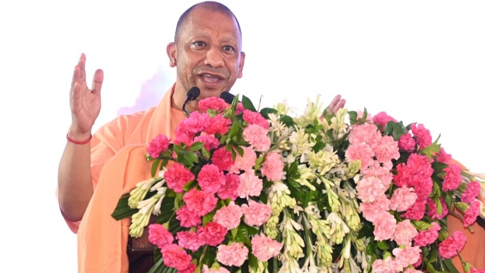 कार्बन क्रेडिट से कमाएगा यूपी, योगी सरकार ने दिया हरित अर्थव्यवस्था का नया विजन कार्बन क्रेडिट से कमाएगा यूपी, योगी सरकार ने दिया हरित अर्थव्यवस्था का नया विजन