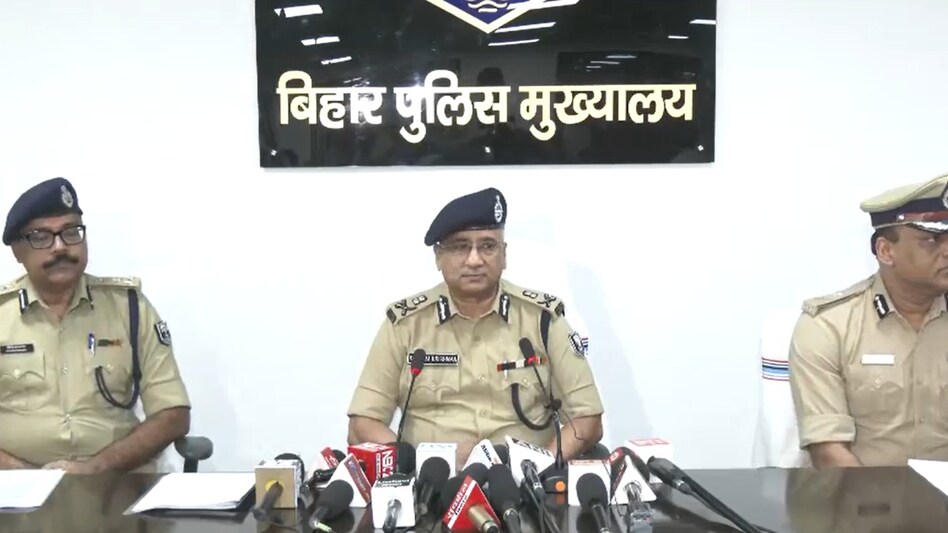 अप्रैल में गेहूं कटाई, मई में धान का बिजड़ा और जून में रोपाई...किसान के पास अपराध के लिए समय कहां है साहब? अप्रैल में गेहूं कटाई, मई में धान का बिजड़ा और जून में रोपाई...किसान के पास अपराध के लिए समय कहां है साहब?